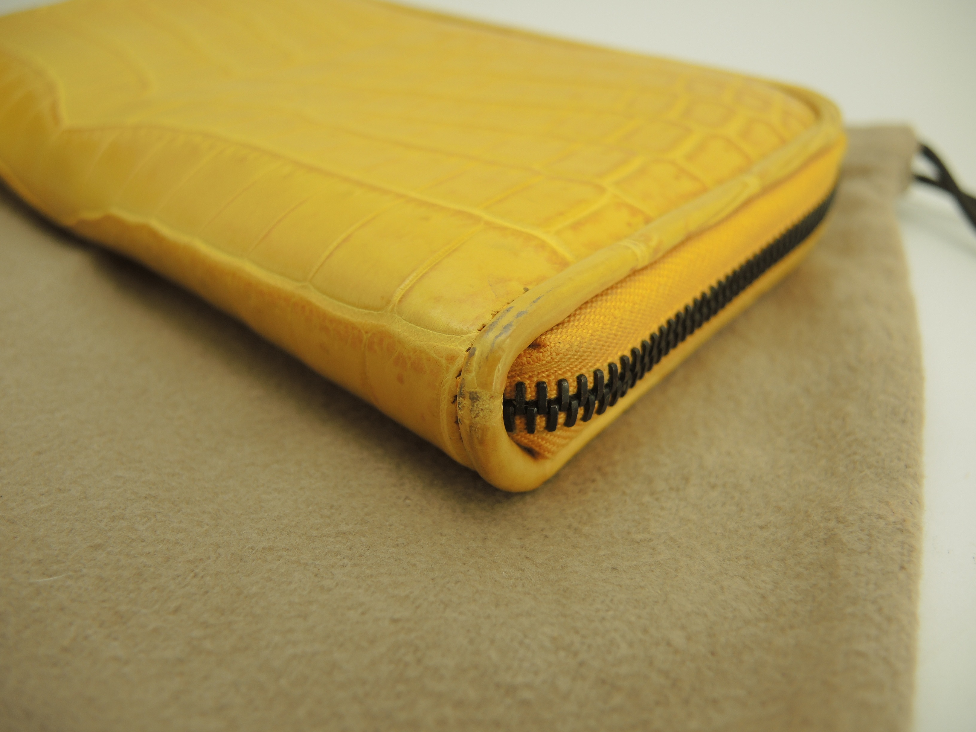 ラウンドジップ長財布 クロコダイル 黄 ロングウォレット 美品@B001171264 ラウンドジップ長財布 クロコダイル 黄 ロングウォレット 美品@B001171264