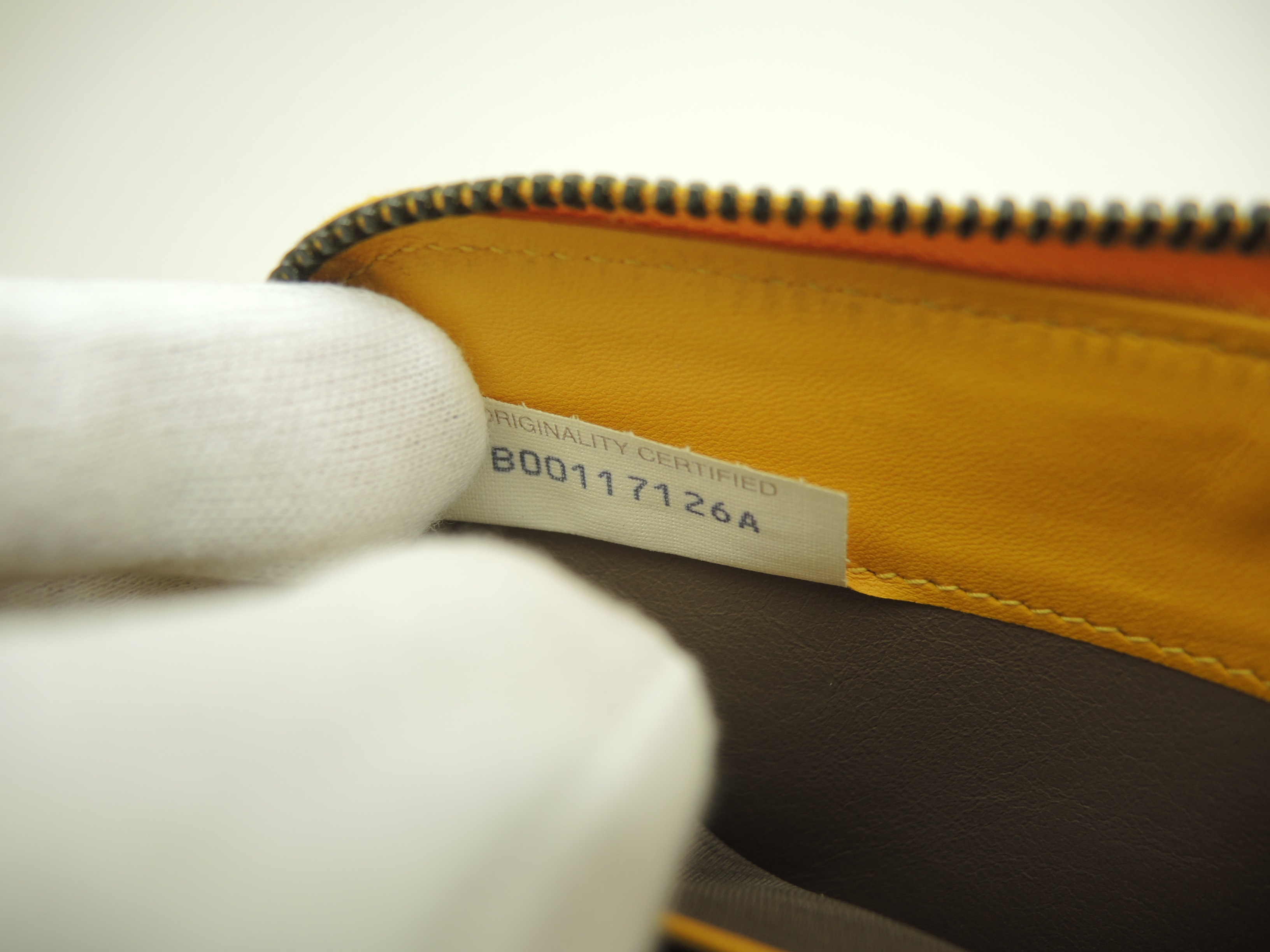 ラウンドジップ長財布 クロコダイル 黄 ロングウォレット 美品@B001171264 ラウンドジップ長財布 クロコダイル 黄 ロングウォレット 美品@B001171264