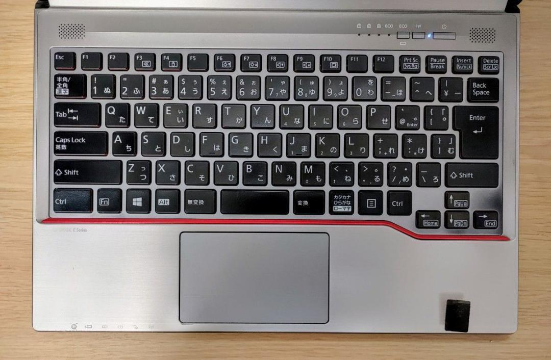 FUJITSU LIFEBOOK Corei5 メモリ8GB SSD256GB 富士通LIFEBOOK Corei5 メモリ8GB SSD256GB DVD 小型 管理番号 M005