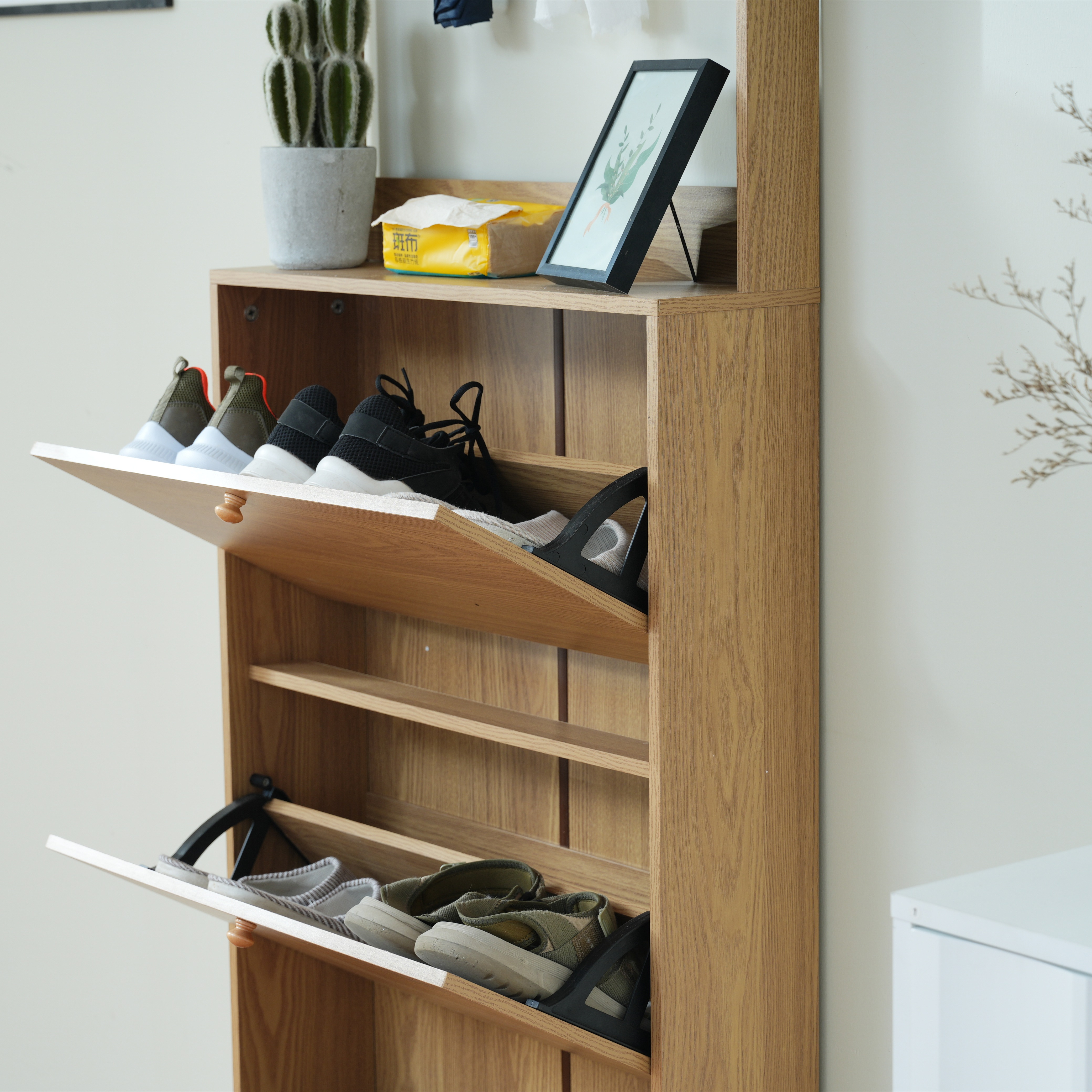 【新品】ヴィンテージナチュラル シューズラック スリム 靴箱 下駄箱 薄型 3段 フック付き くつ箱 靴入れ 収納ラック エントランス 靴収納 靴収納棚 木製 おしゃれ 消臭GG8945 NaturG