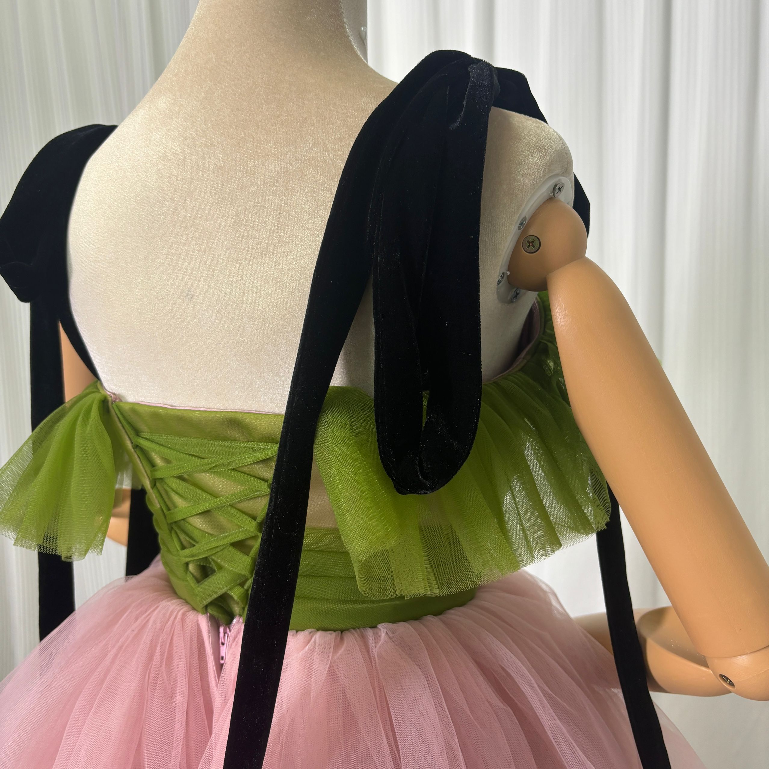 カラードレス グリーン ピンク 高級ベロア キャミソール ロング 編み上げ アシンメトリードレス