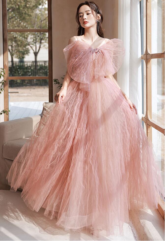 【短納期】パーティードレス プリンセスドレス ウェディングドレス ピンク オフショルダー 高級感 Aライン チュール リボン 演奏会ドレス 撮影 ロング きれいめ 編み上げ 二次会 花嫁ドレス 結婚式 【短納期】パーティードレス プリンセスドレス ウェディングドレス ピンク オフショルダー 高級感 Aライン チュール リボン 演奏会ドレス 撮影 ロング きれいめ 編み上げ 二次会 花嫁ドレス 結婚式