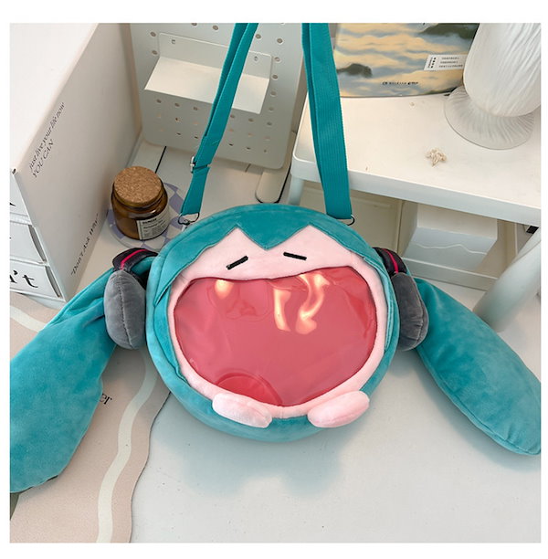 Qoo10] 初音ミク 痛バッグ リュック ぬいぐるみ