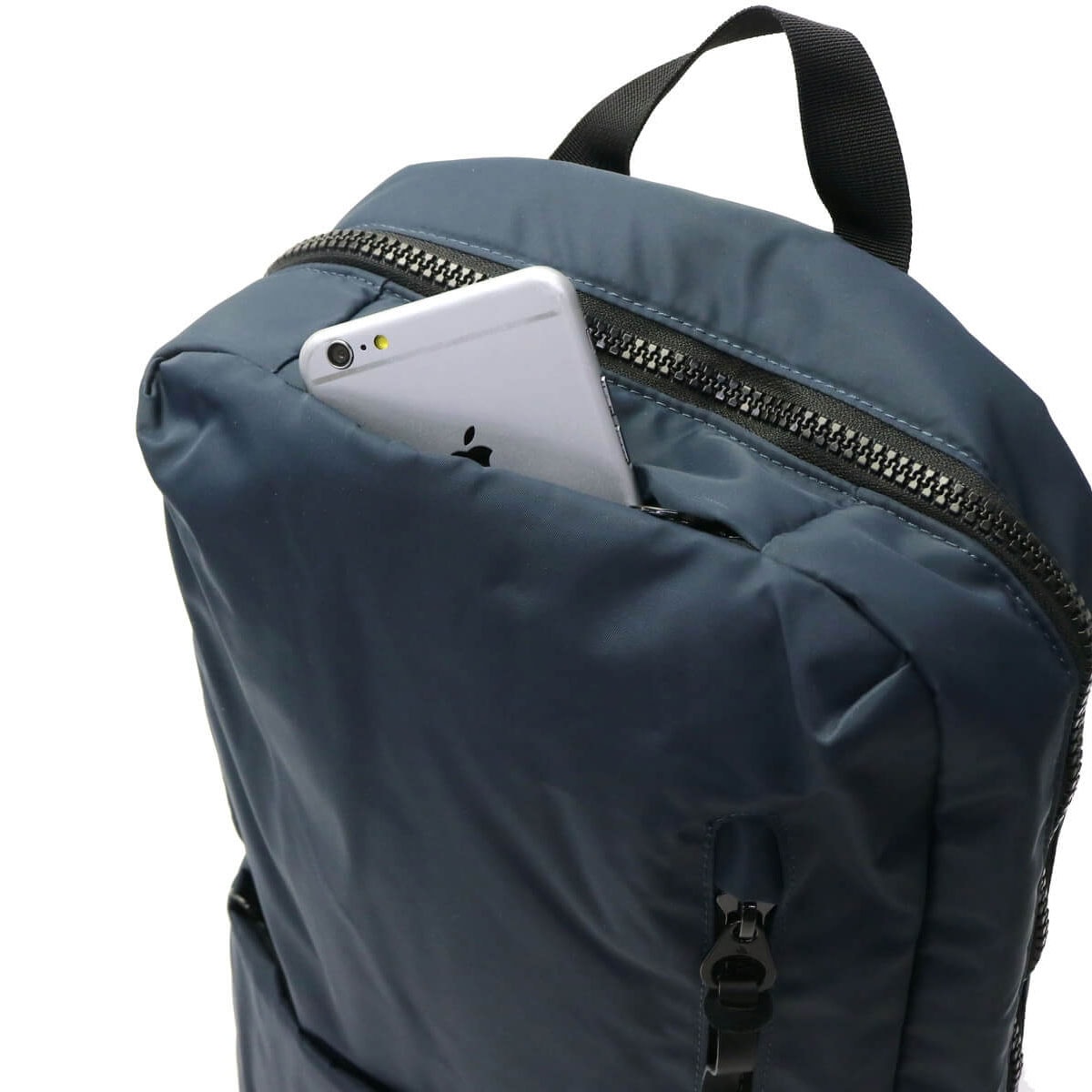 日本正規品インケース リュック Incase バックパック Incase Compass Backpack With Flight Nylon B4 メンズ 37191006 37191007