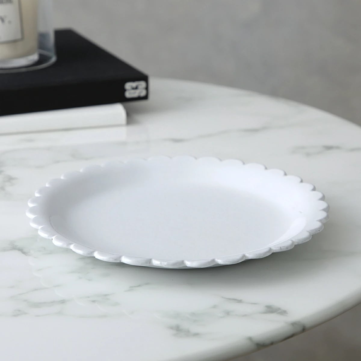Astier de Villatte アスティエ・ド・ヴィラット デザートプレート Daisy Dessert Plate ASPDSY1 陶器 食器 皿 【返品交換不可】 Astier de Villatte アスティエ・ド・ヴィラット デザートプレート Daisy Dessert Plate ASPDSY1 陶器 食器 皿 【返品交換不可】