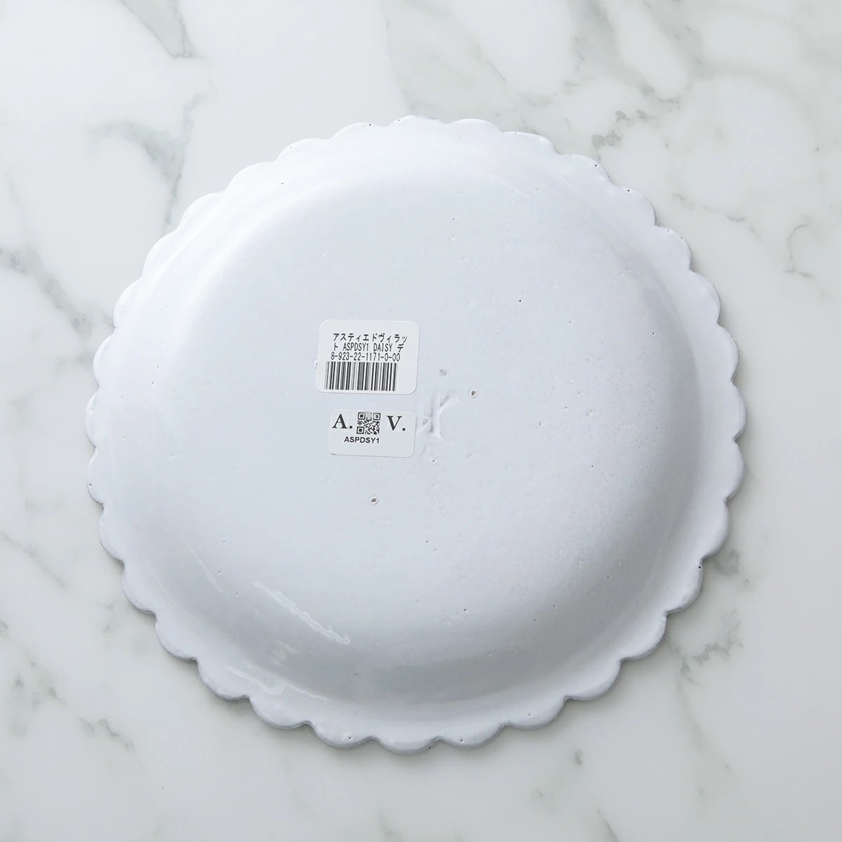 Astier de Villatte アスティエ・ド・ヴィラット デザートプレート Daisy Dessert Plate ASPDSY1 陶器 食器 皿 【返品交換不可】 Astier de Villatte アスティエ・ド・ヴィラット デザートプレート Daisy Dessert Plate ASPDSY1 陶器 食器 皿 【返品交換不可】