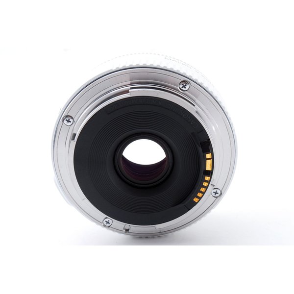 【中古】キヤノン Canon EF 40mm F2.8 STM ホワイト 美品 キヤノンEFマウント 単焦点 【中古】キヤノン Canon EF 40mm F2.8 STM ホワイト 美品 キヤノンEFマウント 単焦点