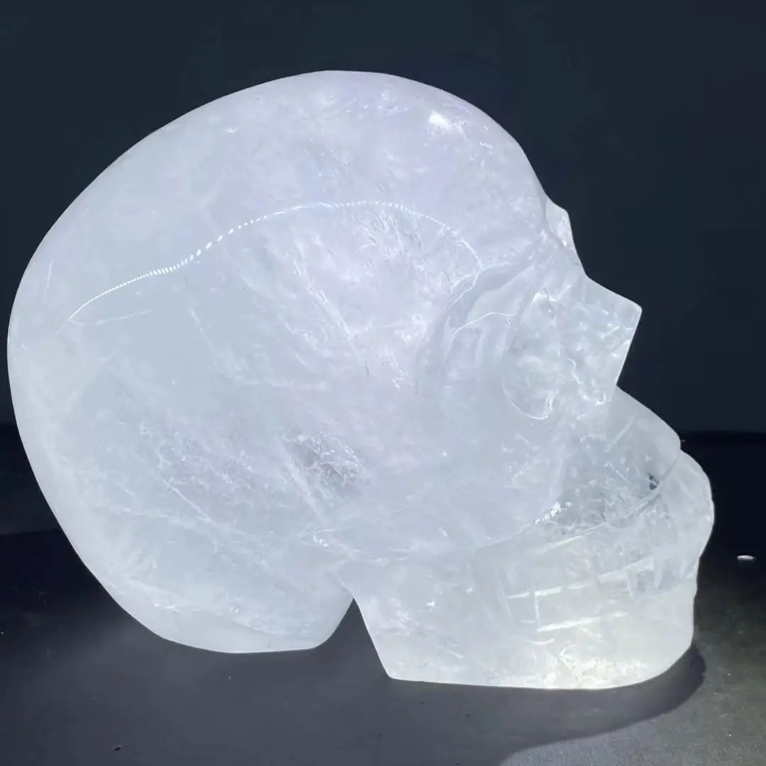 天然クリアクリスタルクォーツスカルの彫刻工芸品クリスタルヘッド像フゲッツストーンヒッチウィッカ癒し芸術アイキクランク