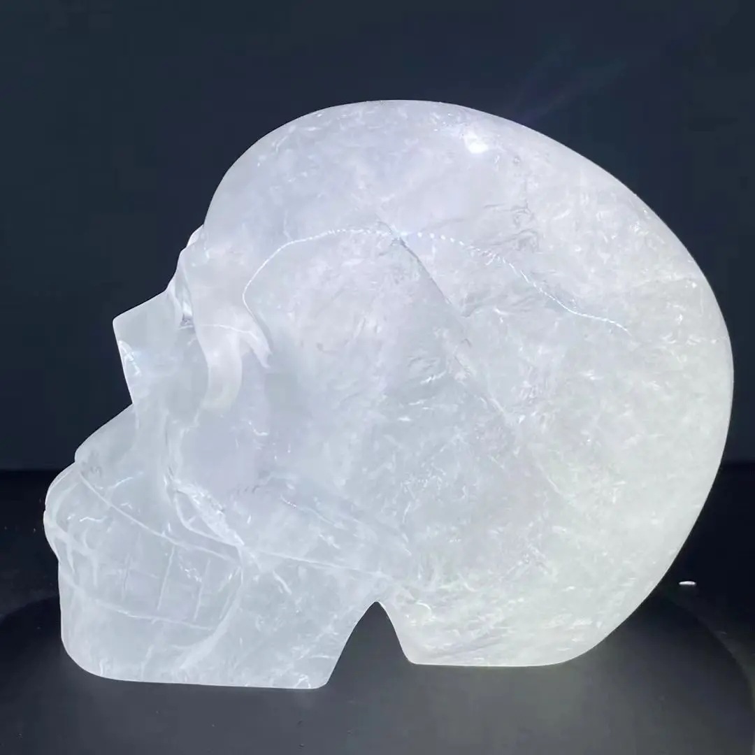 天然クリアクリスタルクォーツスカルの彫刻工芸品クリスタルヘッド像フゲッツストーンヒッチウィッカ癒し芸術アイキクランク