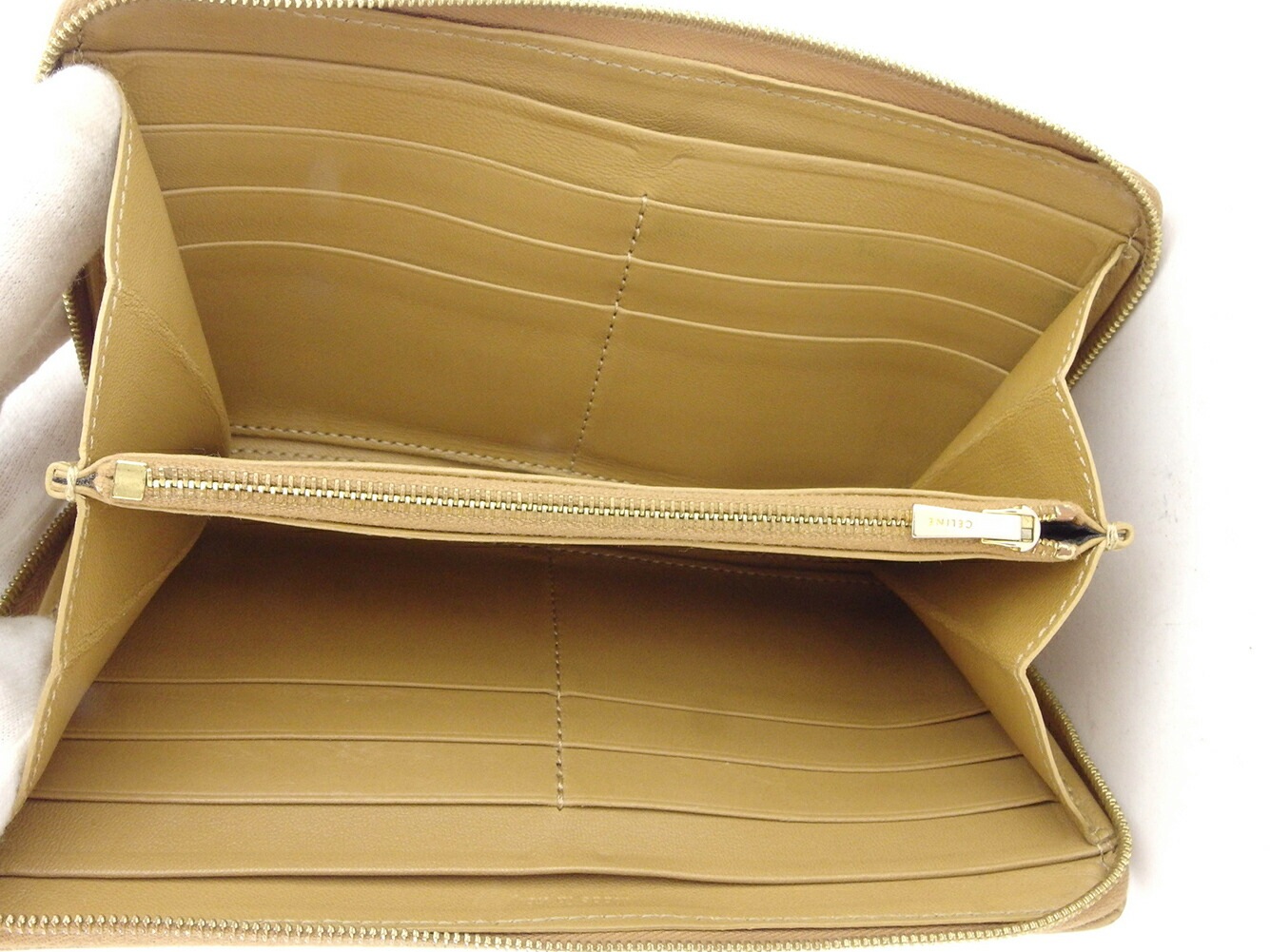 長財布 ラウンドファスナー レディース ベージュ ブラック 中古 長財布 ラウンドファスナー レディース ベージュ ブラック 中古