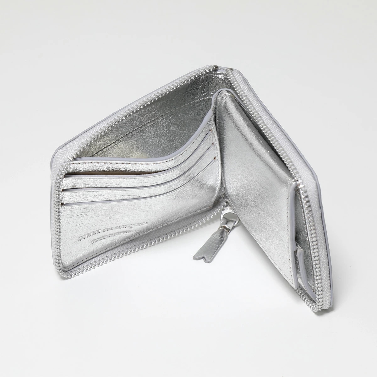 COMME des GARCONS コムデギャルソン 二つ折り財布 SA7100EG メンズ レザー ラウンドファスナー 小銭入れあり メタリック ミニ財布 カ COMME des GARCONS コムデギャルソン 二つ折り財布 SA7100EG メンズ レザー ラウンドファスナー 小銭入れあり メタリック ミニ財布 カ