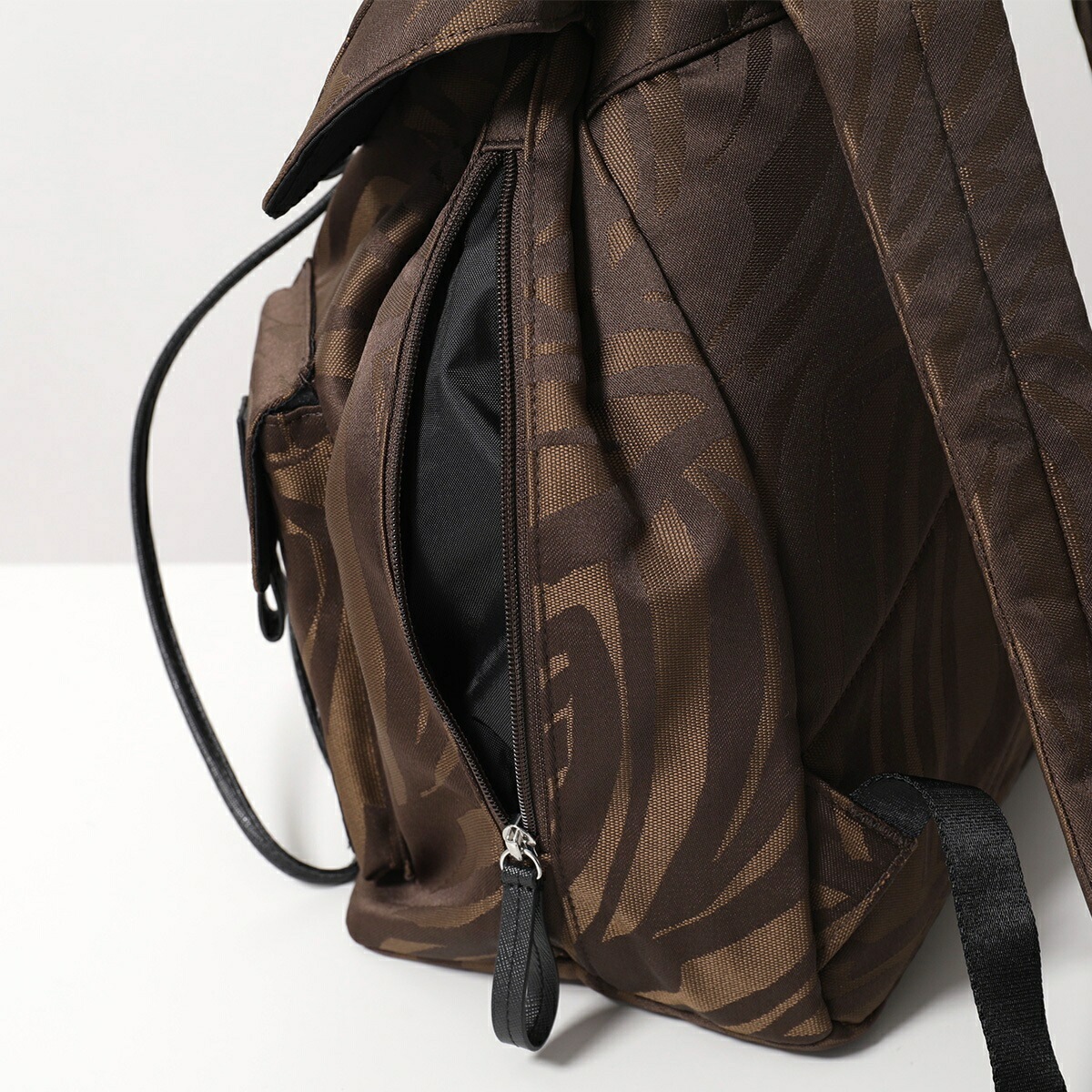 marimekko マリメッコ バックパック Everything Backpack Jokuraita L ヨクライタ 094604 レディース リュック 鞄 880