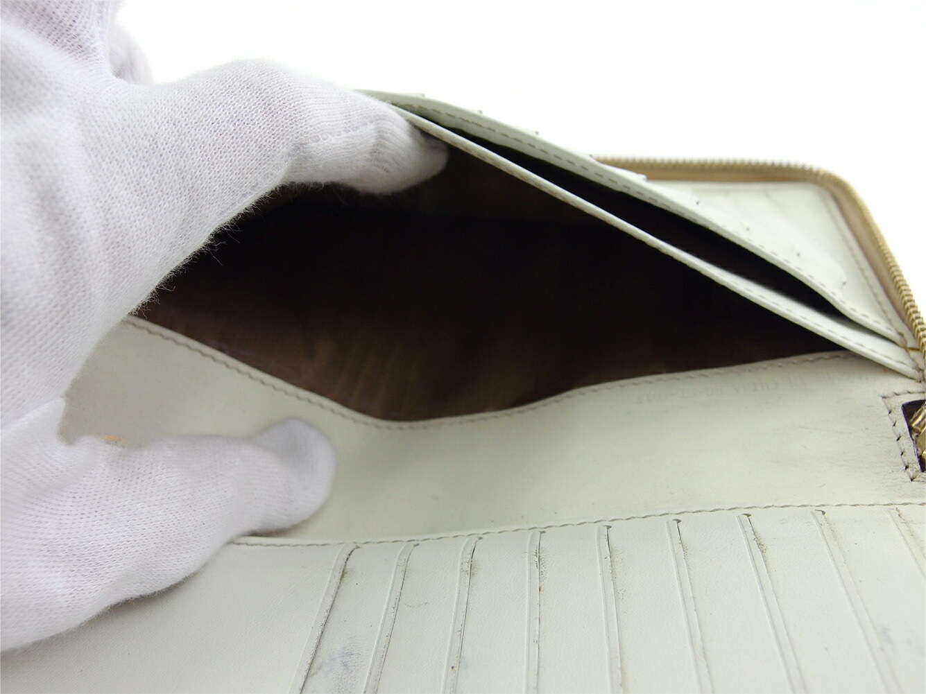 長財布 ラウンドファスナー 財布 マカダム レディース メンズ ベージュ ホワイト 白 ゴールド 中古