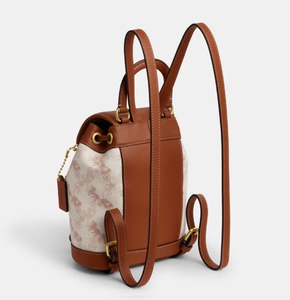 【COACH】 タグ有り ハーパー バックパック ホースアンドキャリッジ 白 Qoo10] Coach Harper with Hose and