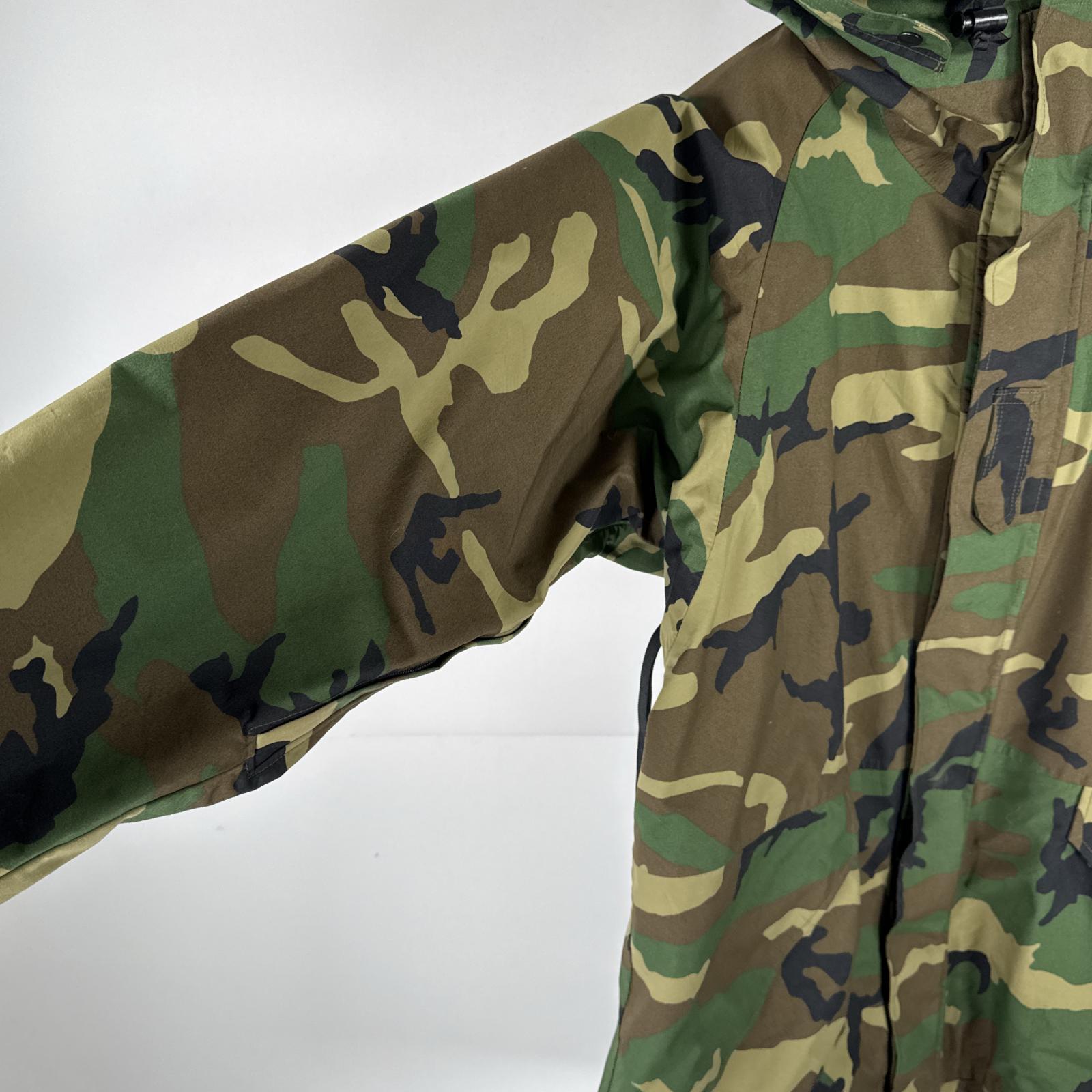 古着 90s/90年代 ヴィンテージ ミリタリージャケット ECWCS GORE-TEX ウッドランドカモ マウンテンパーカー 米軍 実物 large regular メンズ