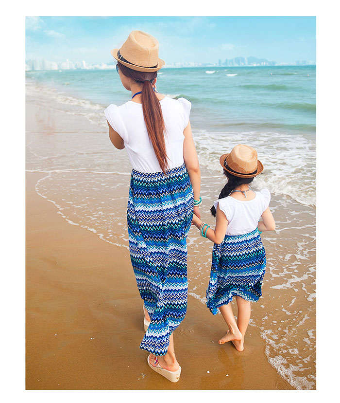 【急速出荷!】親子ペア ワンピース リゾート ペアtシャツ 親子ペア ワンピース ペアルック水着 シフォン ワンピース 水着 メンズ サーフパンツ 親子お揃い レディースワンピース メンズトップス キ 【急速出荷!】親子ペア ワンピース リゾート ペアtシャツ 親子ペア ワンピース ペアルック水着 シフォン ワンピース 水着 メンズ サーフパンツ 親子お揃い レディースワンピース メンズトップス キ