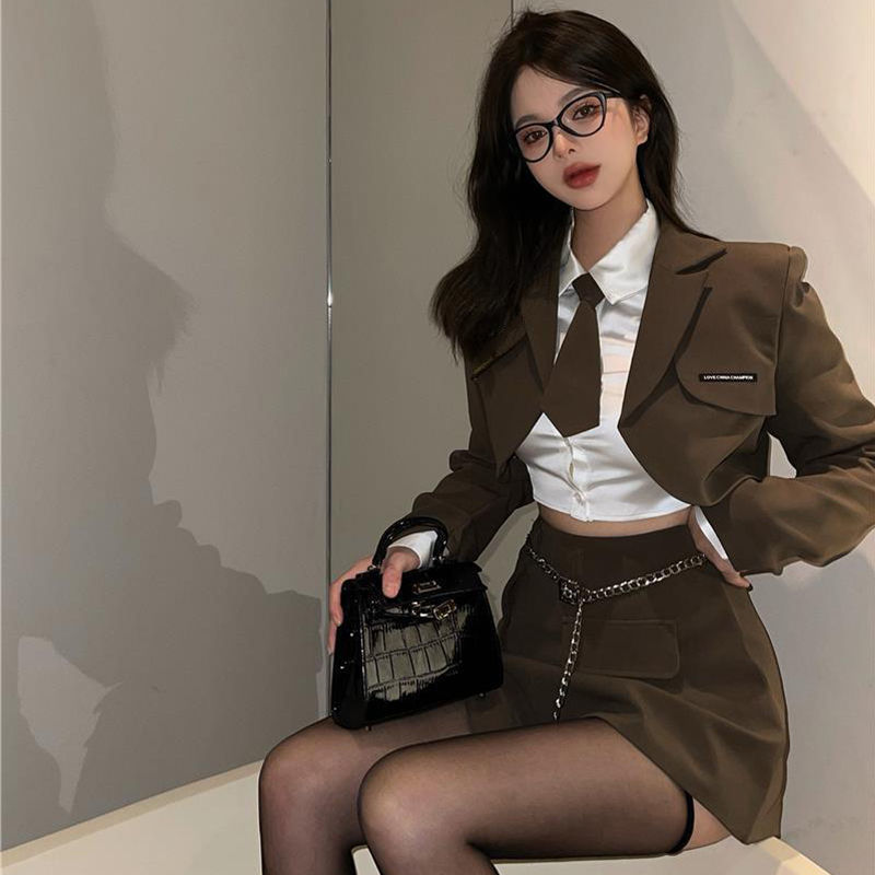 制服スーツワンピース学院風のしい気品スーツジャケットサテンシャツバッグヒップスカートスーツ女性脚魅せミニスカート涼しく楽ちんセットアップブレザーコスプレ女子高生 制服スーツワンピース学院風のしい気品スーツジャケットサテンシャツバッグヒップスカートスーツ女性脚魅せミニスカート涼しく楽ちんセットアップブレザーコスプレ女子高生