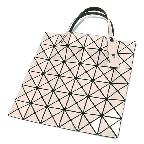 バオバオ BAO BAO ISSEY MIYAKE 【LUCENT BASIC / 6×6】 トートバッグ SHINY BEIGE (ベージュ) BB AG053 40 バオバオ BAO BAO ISSEY MIYAKE 【LUCENT BASIC / 6×6】 トートバッグ SHINY BEIGE (ベージュ) BB AG053 40