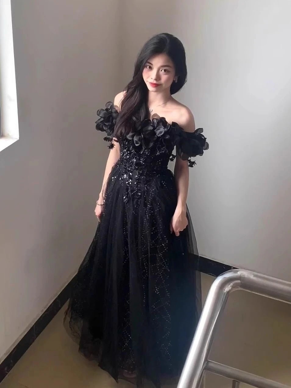 パーティードレス 新作ワンショルダードレス 誕生日パーティー イブニングドレス ドレス パーティードレス 新作ワンショルダードレス 誕生日パーティー イブニングドレス ドレス