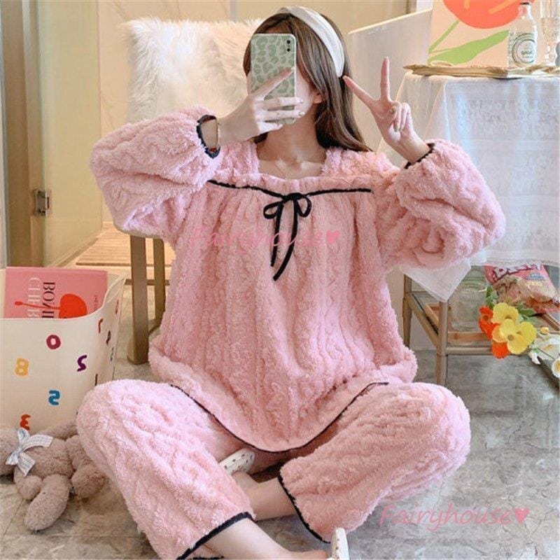 ルームウェアパジャマお客様感謝還元セールス氷潔漫画ミッチパジャマ女春秋綿長袖丸首カジュアルins外着家庭服セット