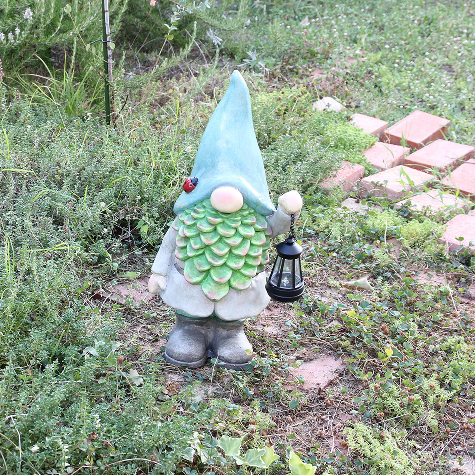 スパイス(Spice) SPICE OF LIFE 光るオブジェ ガーデンノーム ソーラーライトランタンを持ったノーム テントウムシハット 高さ50cm ソーラー充電 屋外可 CNGT5490 スパイス(Spice) SPICE OF LIFE 光るオブジェ ガーデンノーム ソーラーライトランタンを持ったノーム テントウムシハット 高さ50cm ソーラー充電 屋外可 CNGT5490