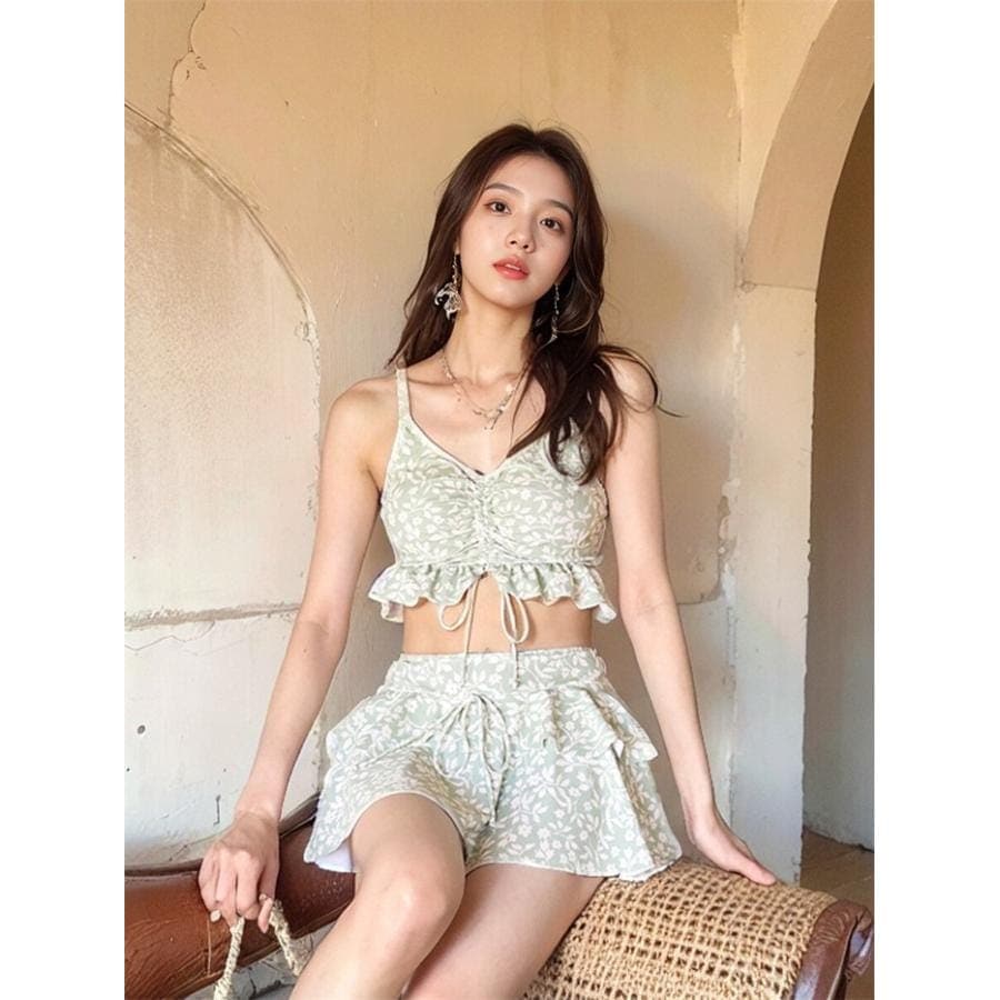 1～3日で出荷タンキニ 水着 レディース 体型カバー グリーン ボレロ ラッシュガード セパレート 20代 30代 40代 カバーアップ 小胸 露出控えめ ノーワイヤー パッド付