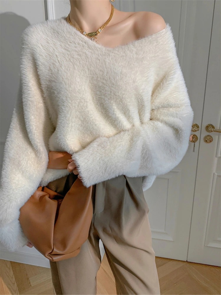 セーター レディース ニット トップス きれいめ シャギー 冬 秋冬 秋 冬 Vネック 白 ブラウン ピンク 大人 おしゃれ カラー 厚手 もこもこ