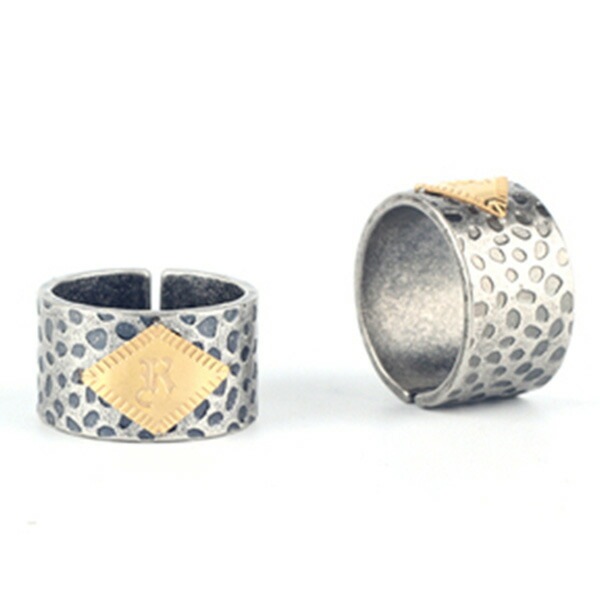 ヴィンテージゴシックRステンレスリング(ZRO013) インディアンジュエリー 金色 ゴールド 指輪 サージカルステンレス316L 男性 女性 プレゼント フリーサイズ インディアンジュエリー 金色 ヴィンテージゴシックRステンレスリング(ZRO013) インディアンジュエリー 金色 ゴールド 指輪 サージカルステンレス316L 男性 女性 プレゼント フリーサイズ インディアンジュエリー 金色