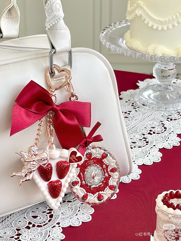 Qoo10] FLOWER KNOWS 【限定新作】 いちごキューピッド 固形香