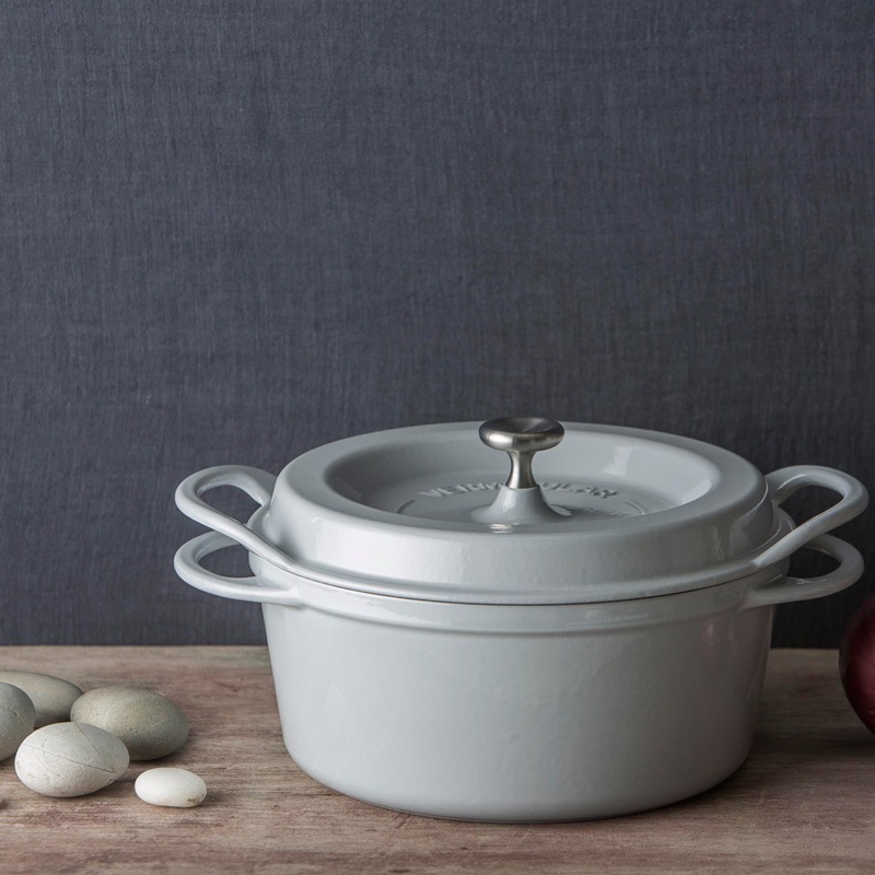 バーミュキュラ 鍋 両手鍋 IH調理器 オーブンポットラウンド 22cm