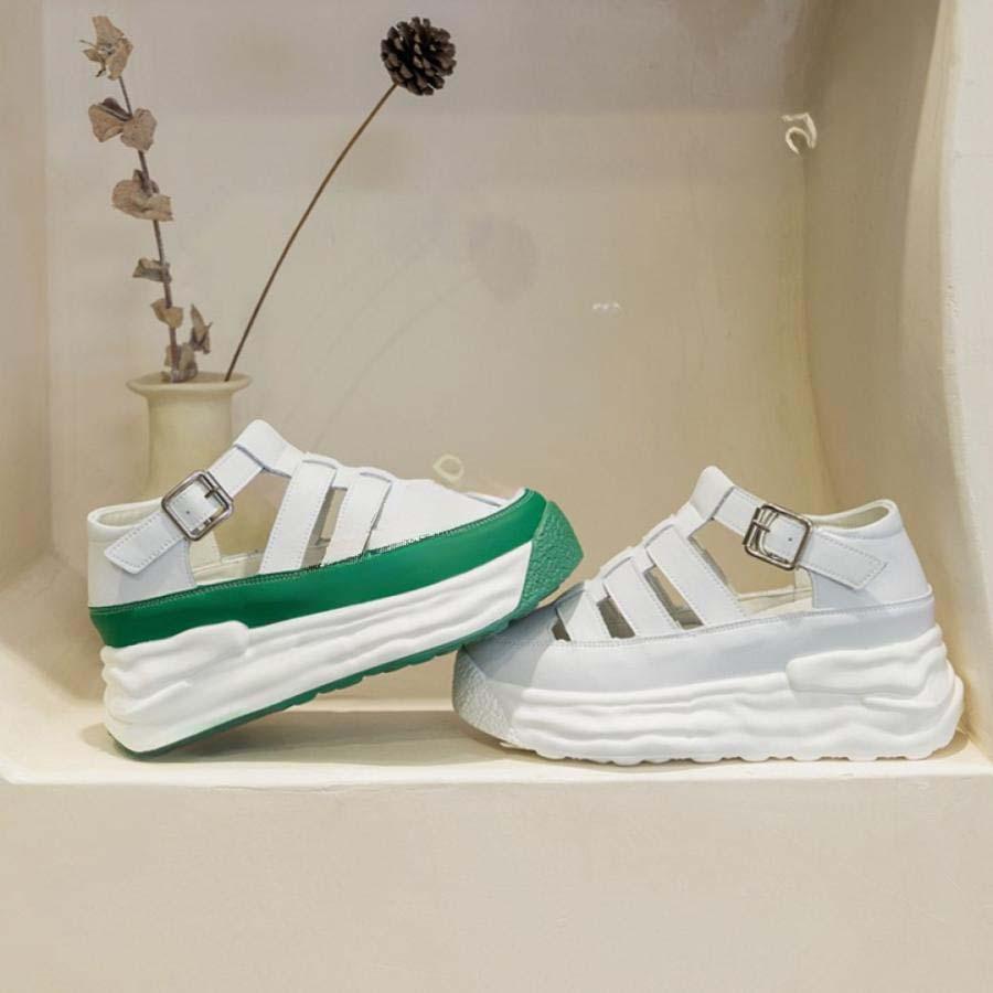 2025新品 数量限定 ラウンドトゥ ミュール サボ スニーカー スリッポン レディース かかとなし 厚底 軽量 アウトドア インヒールスリッポン レディースシューズ 通気性 短納期 2025新品 数量限定 ラウンドトゥ ミュール サボ スニーカー スリッポン レディース かかとなし 厚底 軽量 アウトドア インヒールスリッポン レディースシューズ 通気性 短納期