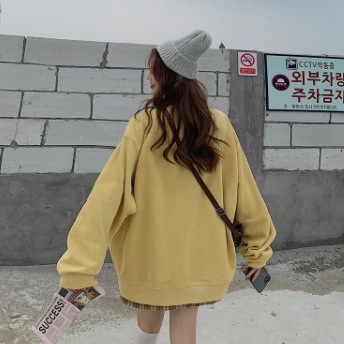 オーバーサイズ ロゴ刺しゅう チュニック丈 トップス プルオーバー トレーナー スウェット