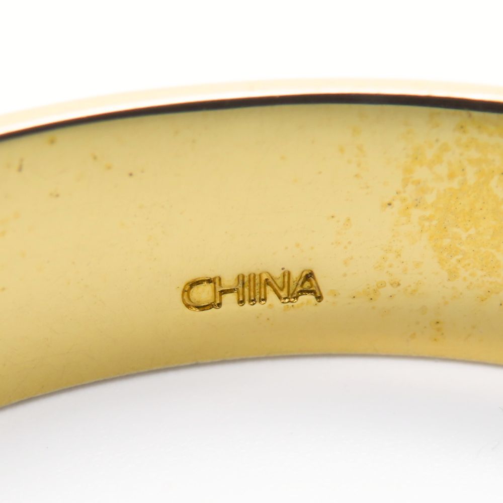 中古 バングル ロゴ メタル ゴールド ブレスレット アクセサリー メッキ レディース 女性 中古 バングル ロゴ メタル ゴールド ブレスレット アクセサリー メッキ レディース 女性