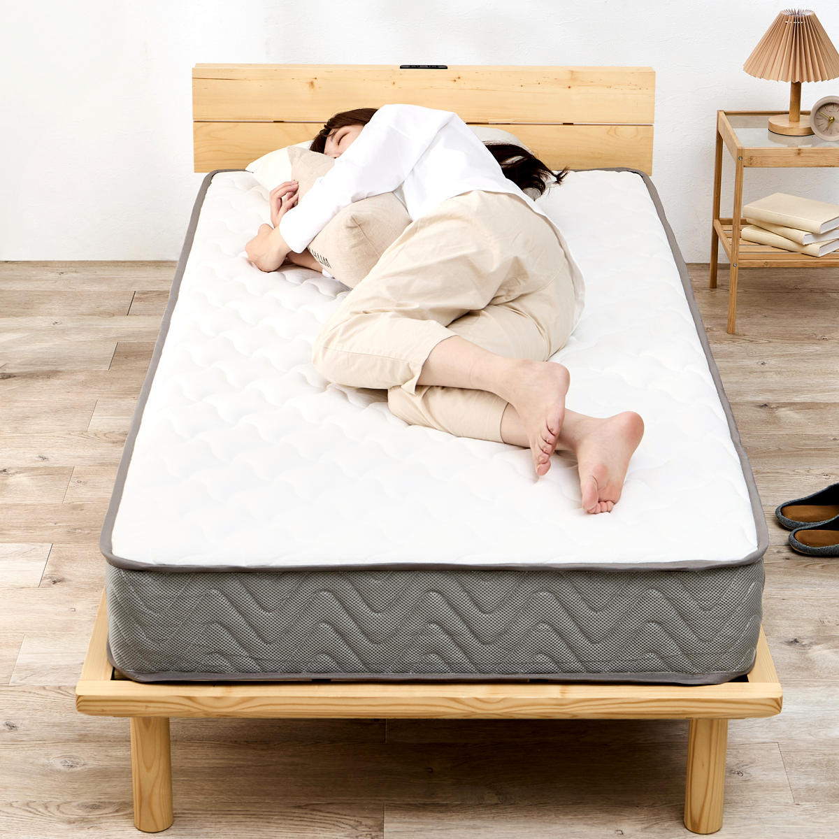 マットレス ポケットコイル シングル 寝心地柔らか 圧縮梱包 寝具 マット 圧縮ロール 搬入簡単 メッシュ 通気性 エッジサポート 快適 厚さ20 高品質 コンパクト 睡眠 寝姿勢 ベッド マットレス ポケットコイル シングル 寝心地柔らか 圧縮梱包 寝具 マット 圧縮ロール 搬入簡単 メッシュ 通気性 エッジサポート 快適 厚さ20 高品質 コンパクト 睡眠 寝姿勢 ベッド