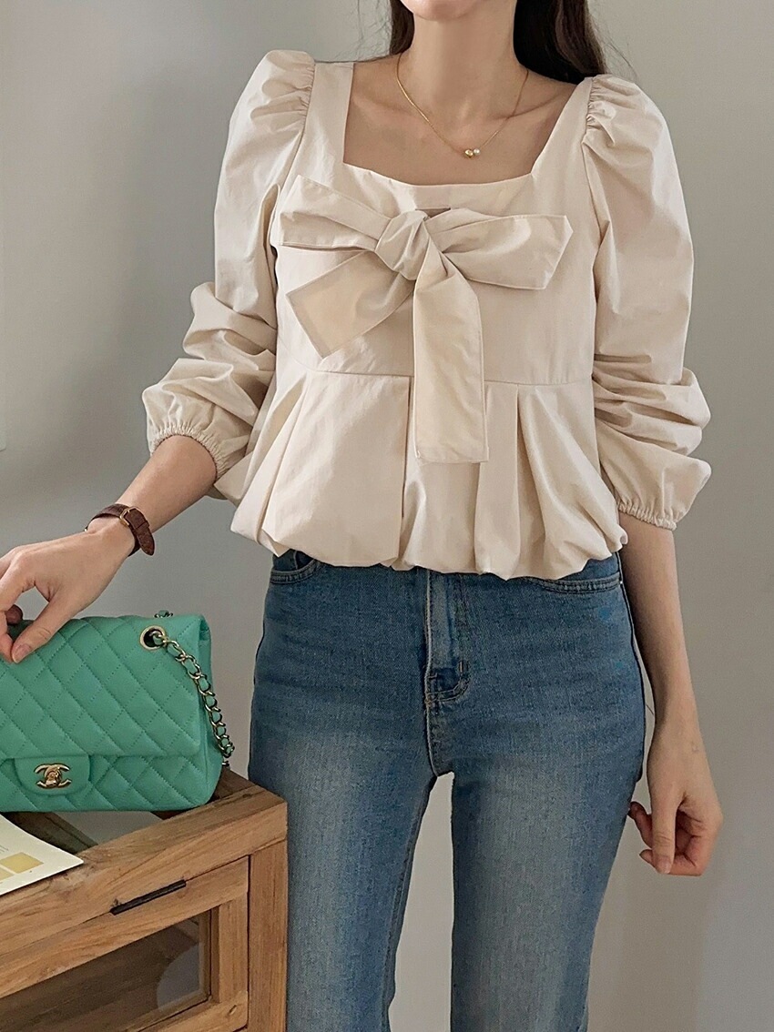 [メガ割りSALE]リボンスクエアネックバルーンペプラムパフブラウス
