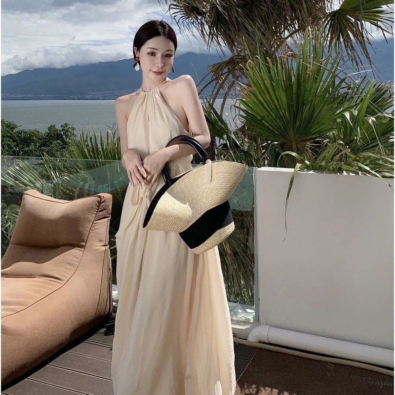 ロングワンピース リゾートワンピース レディース 首をかけます ウエスト引き締め 高級感 ワンヒース レディースファッション 気質 パーティードレス 薄手