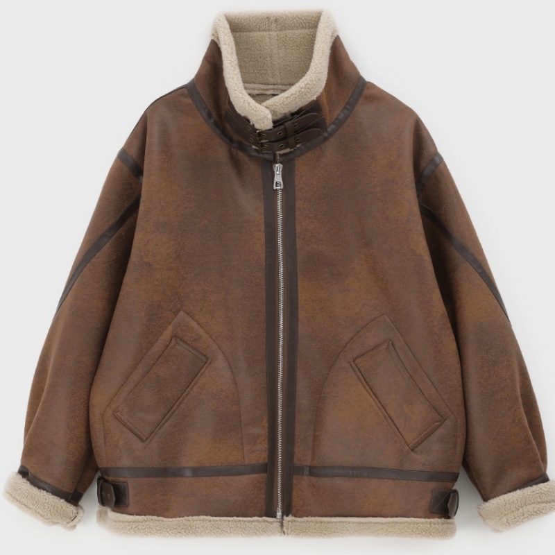 ブラックアップセラディバックルマスタング ブラックアップセラディバックルマスタング