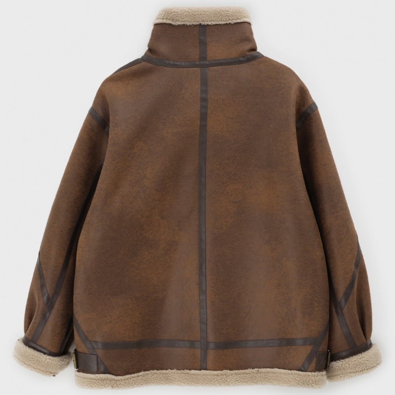 ブラックアップセラディバックルマスタング ブラックアップセラディバックルマスタング