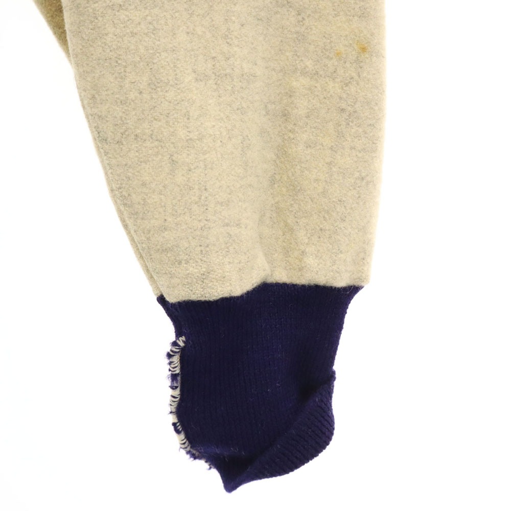 BERTIE & WYCKOFF 70s ヴィンテージ 長袖 フラノ生地 Vネック セーター ベージュ トップス メンズ BERTIE & WYCKOFF 70s ヴィンテージ 長袖 フラノ生地 Vネック セーター