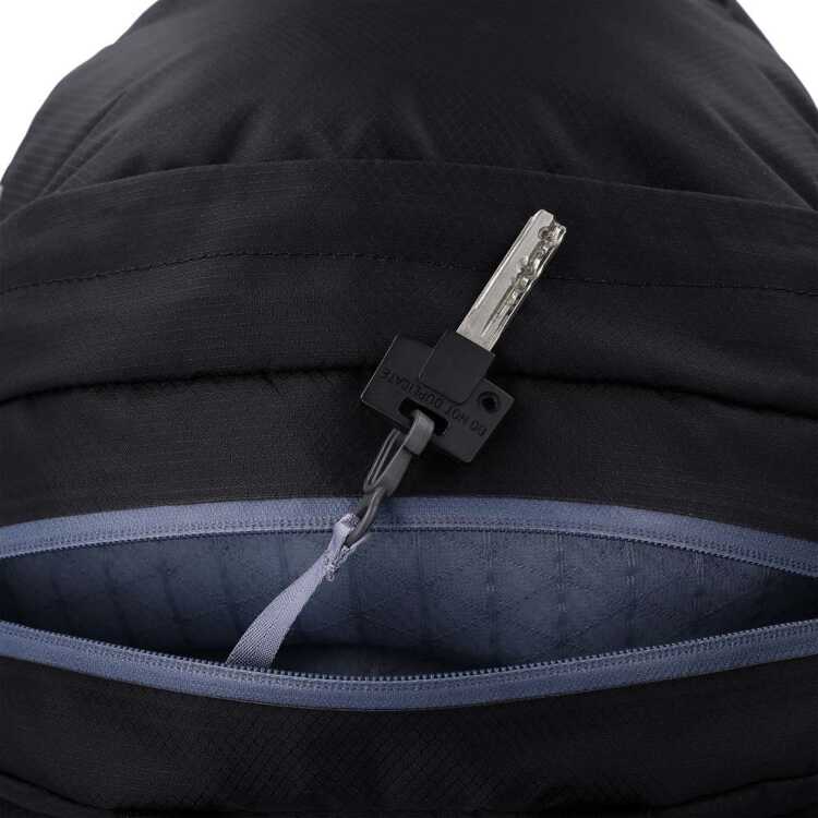 アドレナリン デイパック 30L バックパック ブラック 容量:30L #19845849-001 アドレナリン デイパック 30L バックパック ブラック 容量:30L #19845849-001