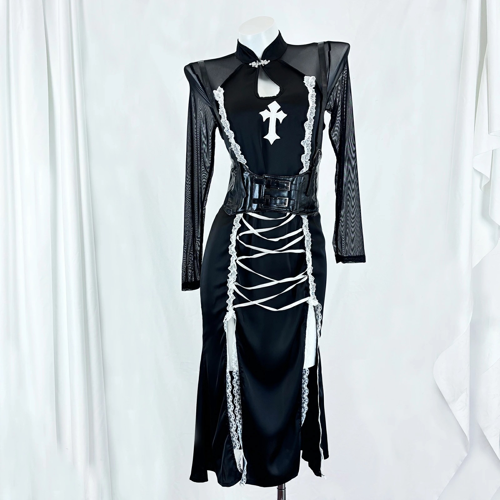 【予約】 修道女コスチューム3点セット セクシーシスター衣装(ドレス+ヴェール+ベルト)ハロウィン コスプレ メイド ランジェリー風 かわいい ブラック 女性用 衣装セット レディースワンサイズ 【予約】 修道女コスチューム3点セット セクシーシスター衣装(ドレス+ヴェール+ベルト)ハロウィン コスプレ メイド ランジェリー風 かわいい ブラック 女性用 衣装セット レディースワンサイズ