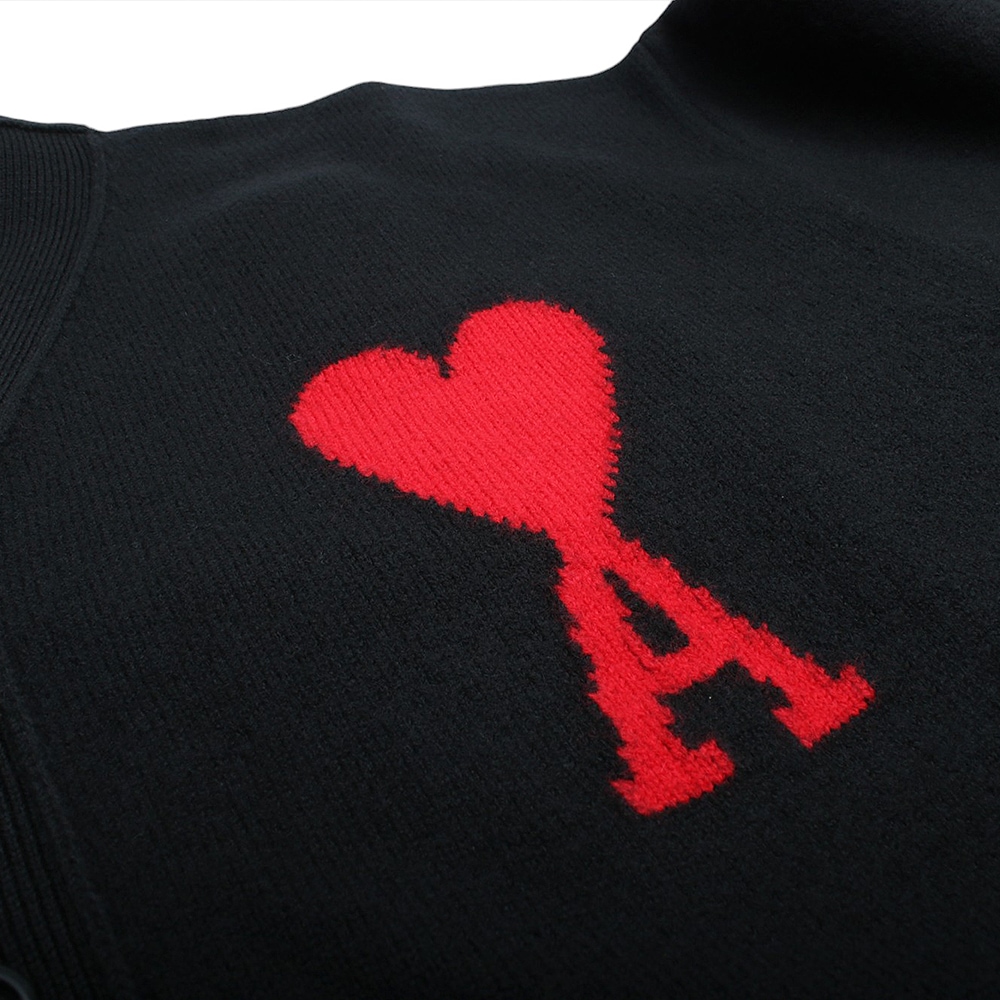 アミパリス AMI PARIS ニット カーディガン BFUKC002 AMI DE COEUR CARDIGAN ブラック ウール ハートロゴ 018 S M L XL メンズ レディス 秋冬 アミパリス AMI PARIS ニット カーディガン BFUKC002 AMI DE COEUR CARDIGAN ブラック ウール ハートロゴ 018 S M L XL メンズ レディス 秋冬