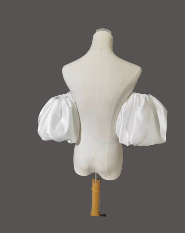 取り外し袖 ショルダーの付け袖 オフホワイトパフスリーブ ドレスアレンジ ウエディング お色直し 高級サテン 取り外し袖 ショルダーの付け袖 オフホワイトパフスリーブ ドレスアレンジ ウエディング お色直し 高級サテン