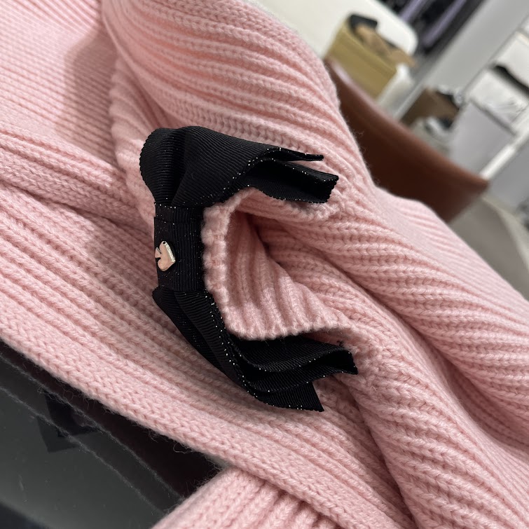 即発 アウトレットマフラー レディース リボン KS1002695-531 即発 アウトレットマフラー レディース リボン KS1002695-531