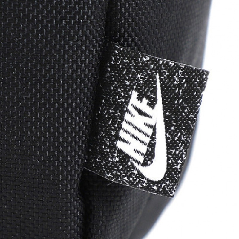 ナイキクロスボディバッグ DB0456-010 ヘリテージボディバッグ ナイキクロスボディバッグ DB0456-010 ヘリテージボディバッグ