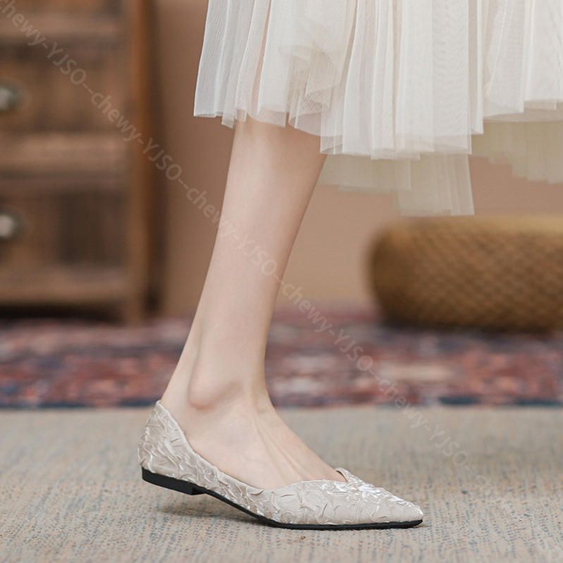 777円OFFクーポン パンプス ポインテッドトゥ レディース ローヒール おしゃれ きれいめ 可愛い 結婚式 パーティ キャバ やわらかい かかとが踏める 美脚 痛くない バレエシューズ 靴 フラッ