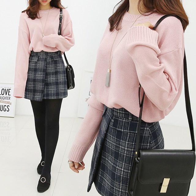 Loose-fitting round knit Jeff The basic design is made up of various colors, Loose-fitting round knit Jeff The basic design is made up of various colors,