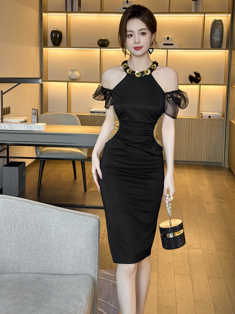 【JY.上品】 2024夏新品 ホルダーネック セクシー ワンピース スリム ドレス パーティー キャバ 大人 同窓会 披露宴 卒業式 結婚式 演奏会 ウェディング 二次会 メガ割