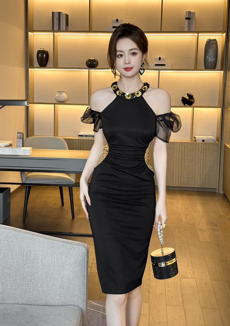 【JY.上品】 2024夏新品 ホルダーネック セクシー ワンピース スリム ドレス パーティー キャバ 大人 同窓会 披露宴 卒業式 結婚式 演奏会 ウェディング 二次会 メガ割