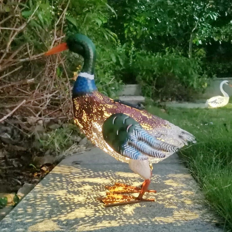 コスパ最高鳥 アヒル カモ ガーデンライト ソーラー ライト 太陽光 LED おしゃれ 屋外 庭 置き型 置物 オブジェ インテリア モダン 動物 bq683